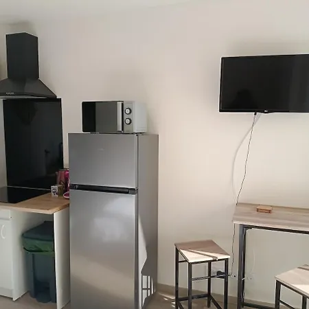 La Parenthese Divine Avec Balcon *