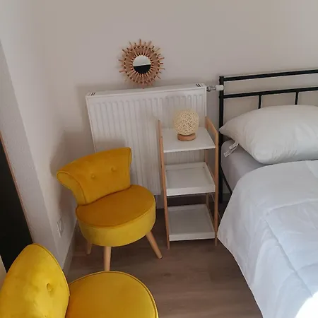 La Parenthese Divine Avec Balcon