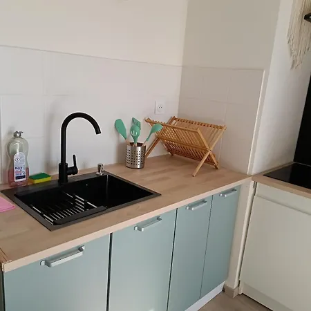 La Parenthese Divine Avec Balcon Apartamento