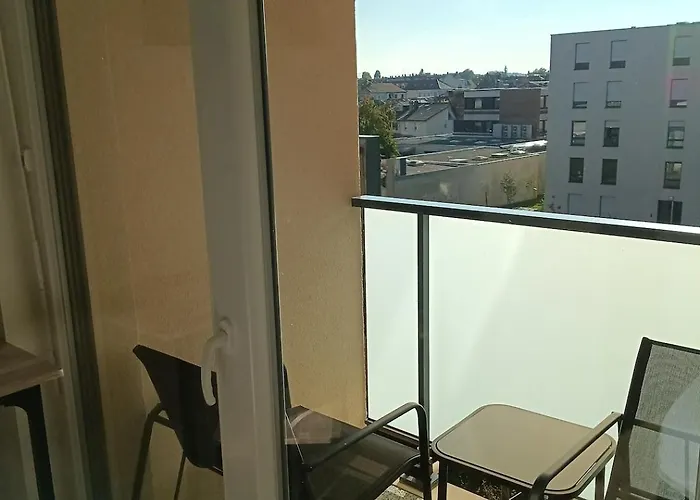 La Parenthese Divine Avec Balcon * 牟罗兹