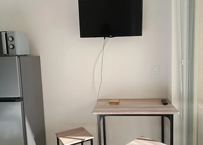 La Parenthese Divine Avec Balcon 公寓 牟罗兹