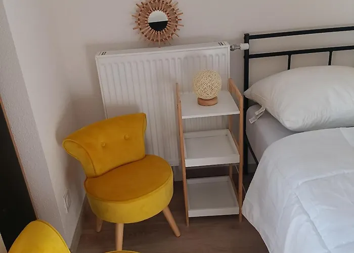 La Parenthese Divine Avec Balcon