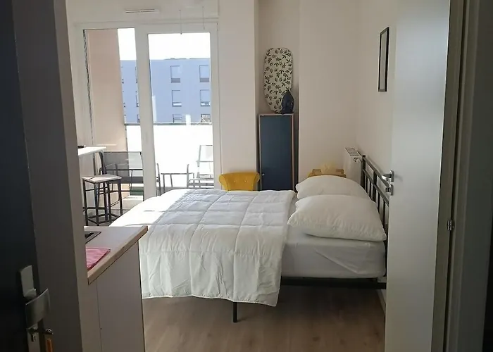 La Parenthese Divine Avec Balcon 公寓